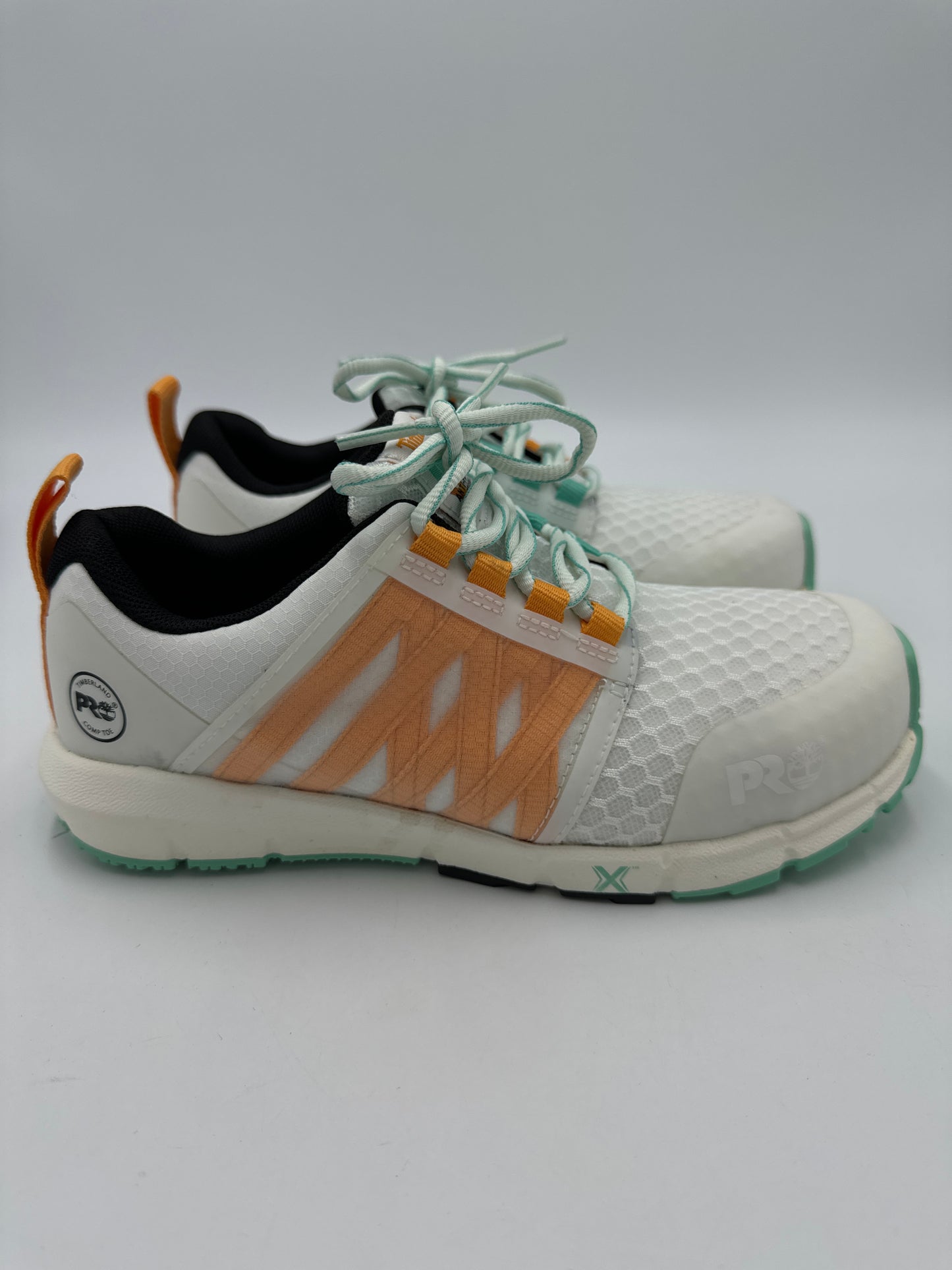 Like New! Athletic Shoes Designer By Timberland In White, Size: 6.5