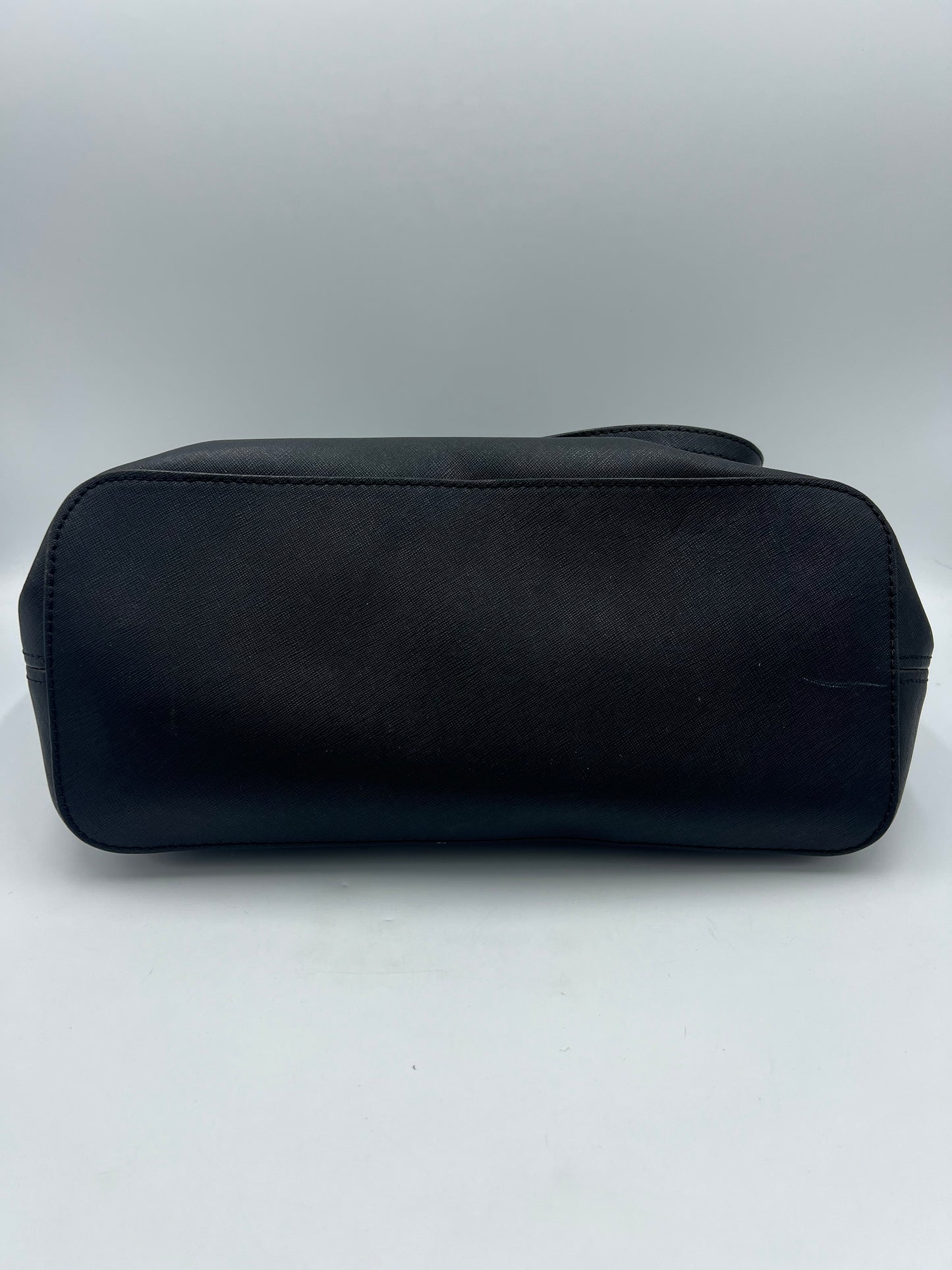 Handbag Designer By Michael Kors