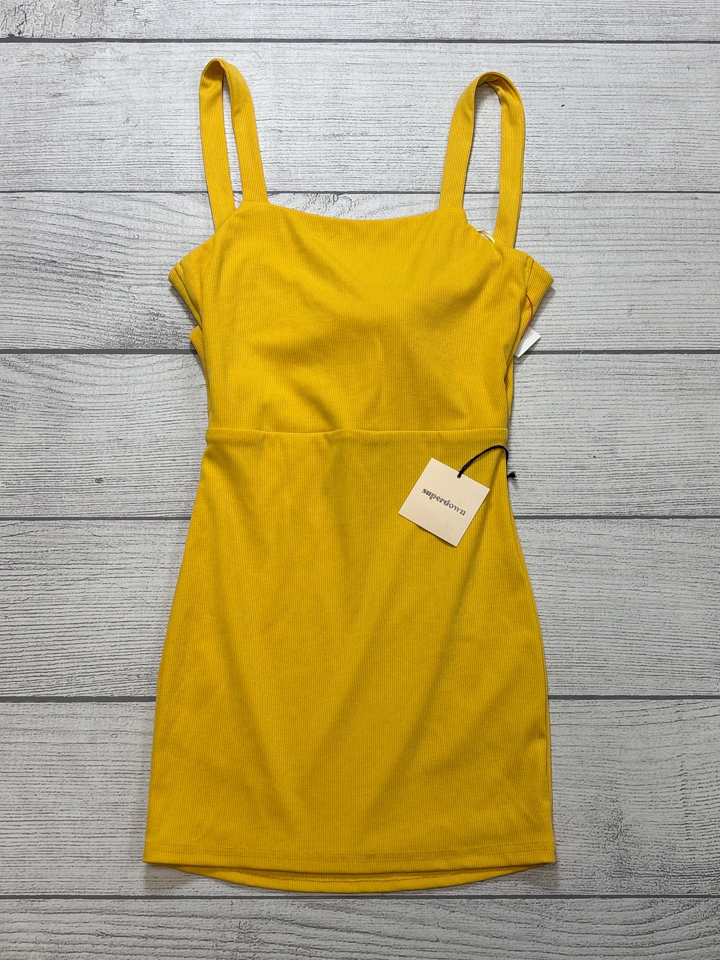 Dress Casual Short By Superdown In Yellow, Size: S