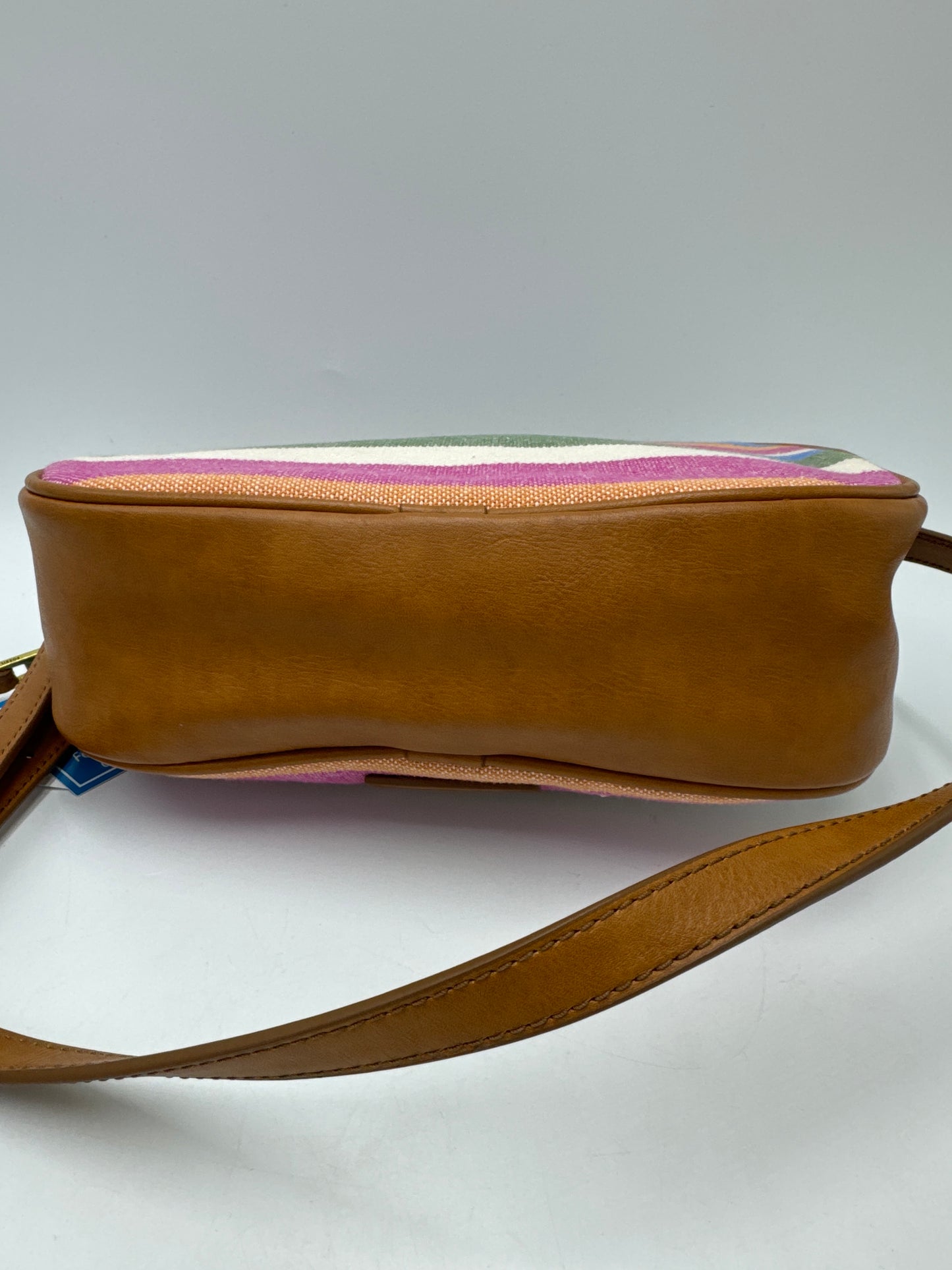 Crossbody By Fossil, Size: Medium