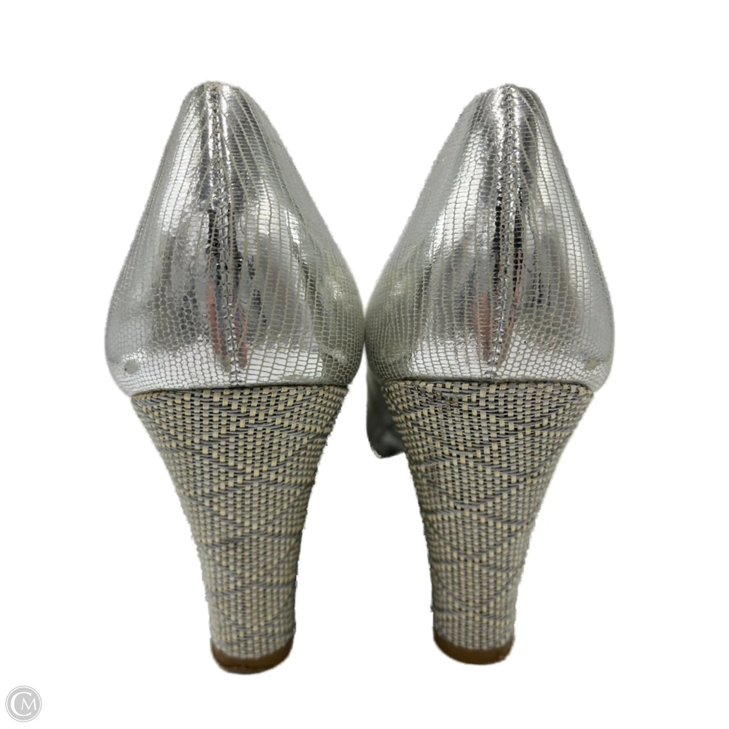 Shoes Designer By Lilly Pulitzer In Silver, Size: 9.5