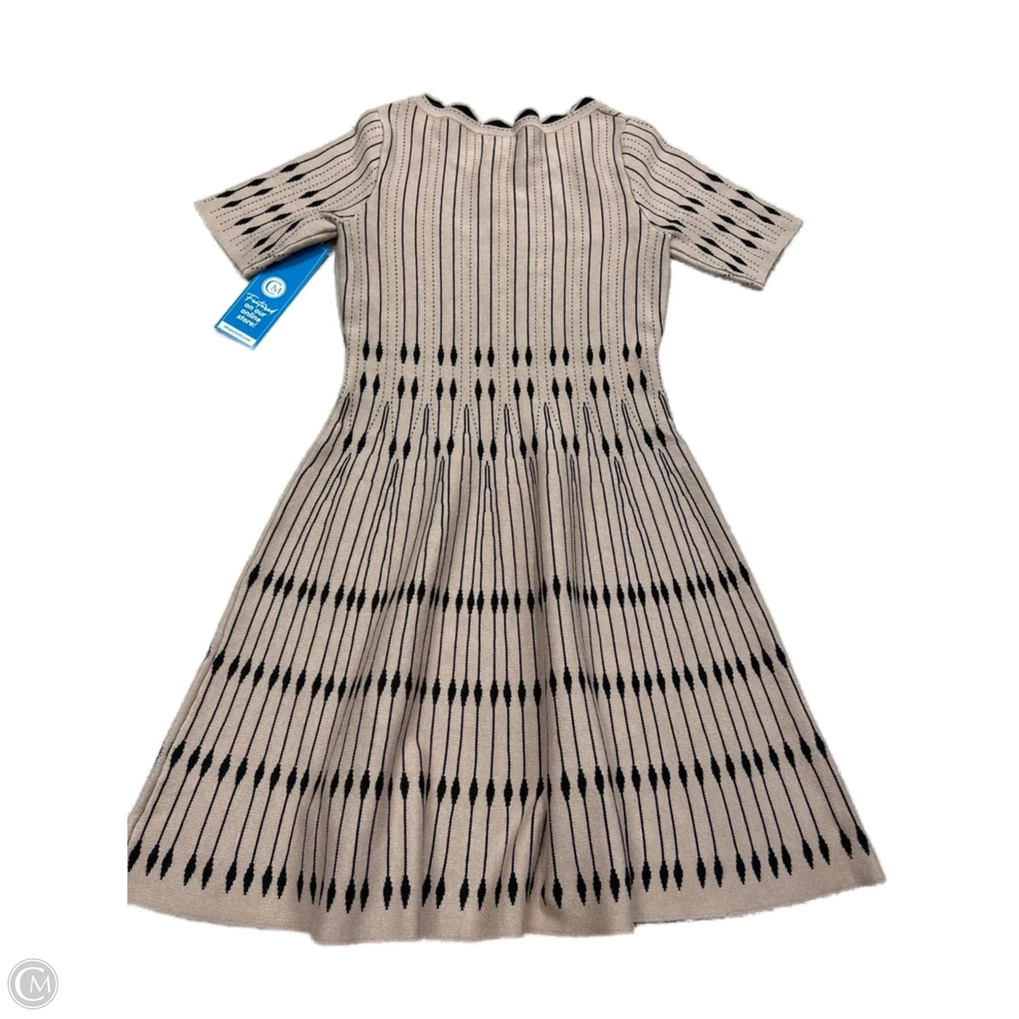 Dress Designer By Neiman Marcus In Black & Pink, Size: M