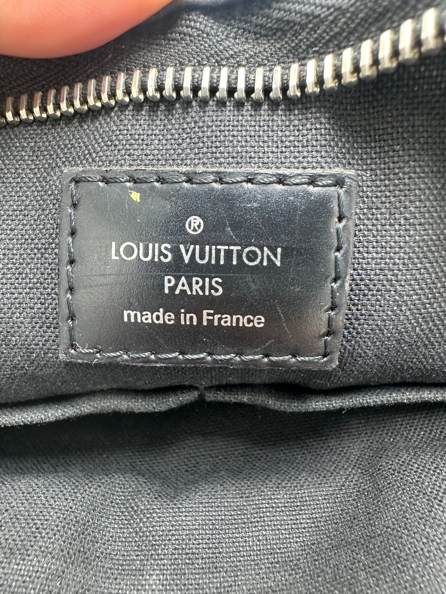 Louis Vuitton Thomas Messenger Luxury Handbag