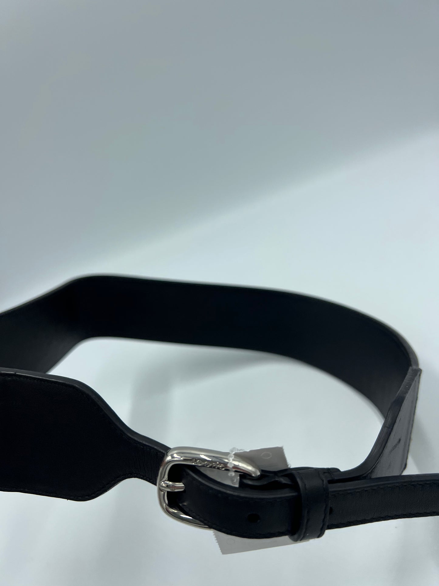 Like New! Gucci Moon Calfskin Studded Designer Belt, Size: Small (75 30)