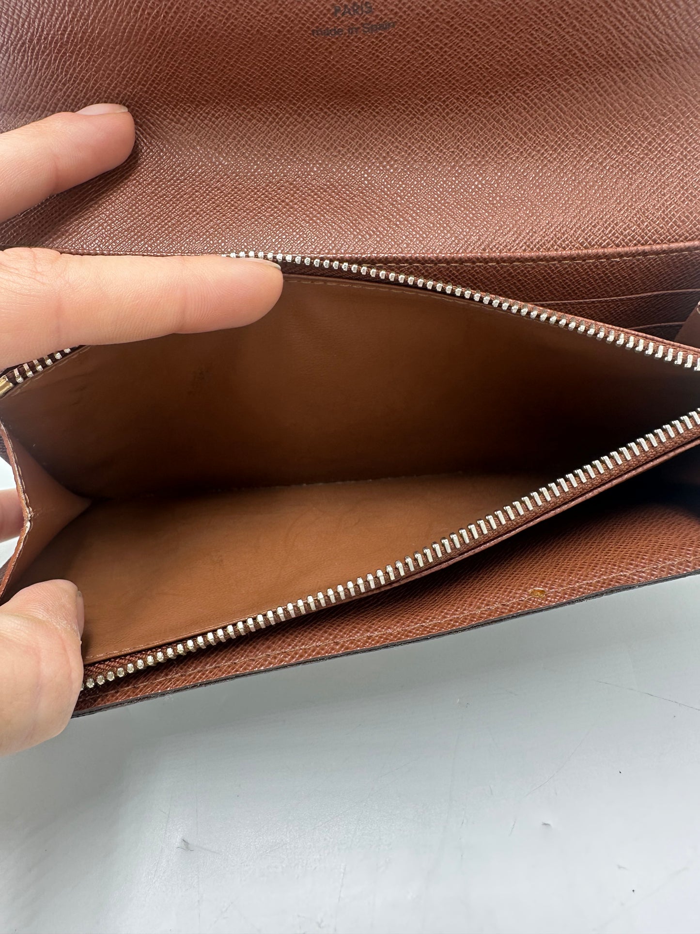 Louis Vuitton Monogram Sarah Luxury Designer Wallet