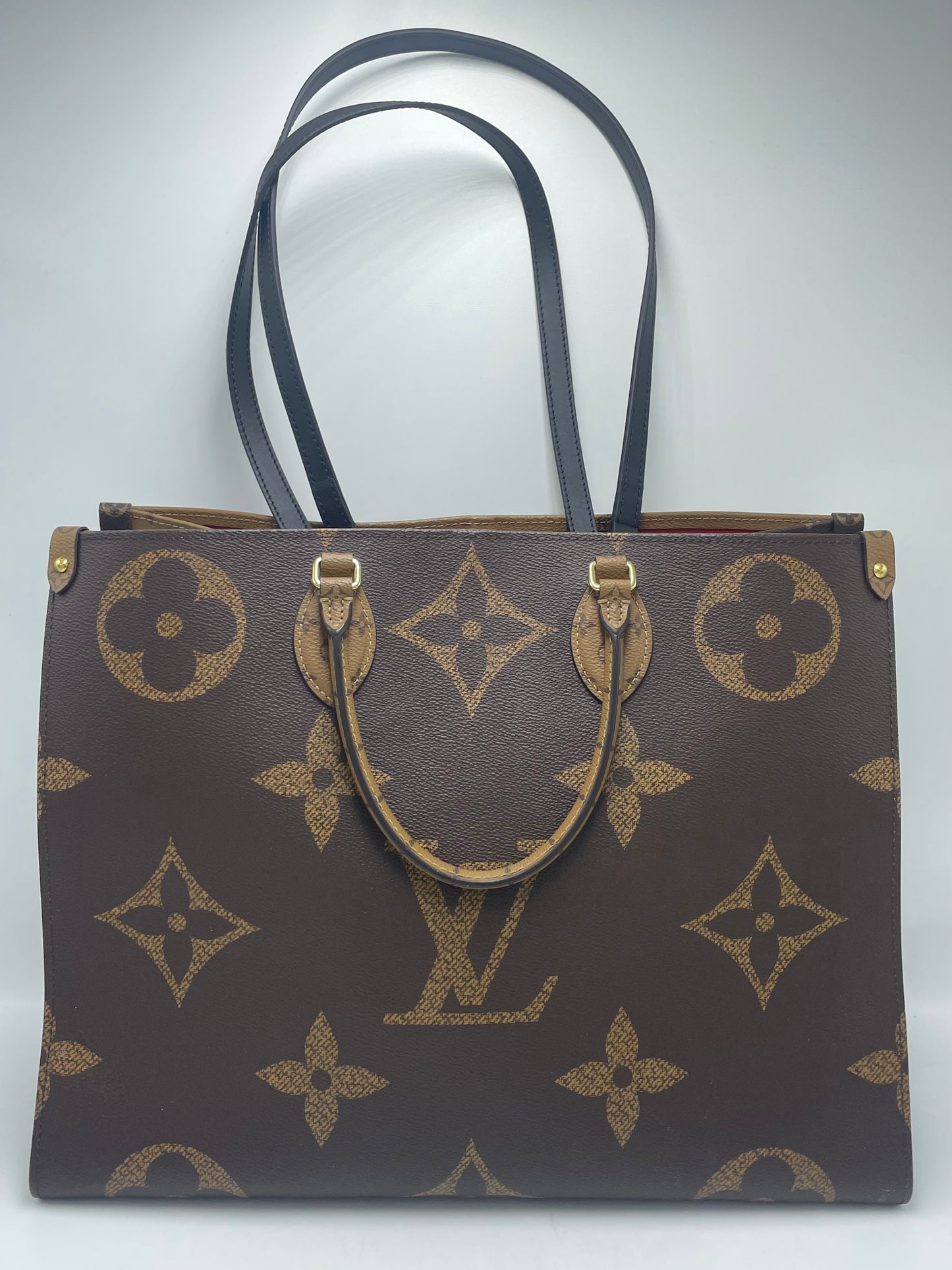 Louis Vuitton On The Go GM Luxury Handbag