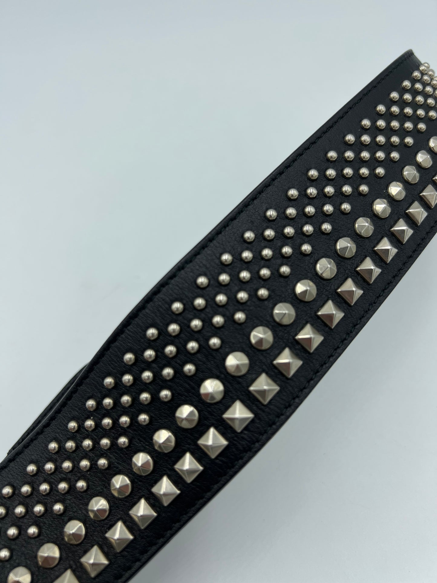 Like New! Gucci Moon Calfskin Studded Designer Belt, Size: Small (75 30)