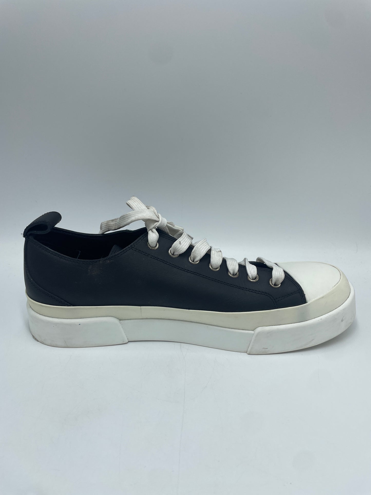 Dolce And Gabbana Designer Luxury Athletic Shoes, Size: 12