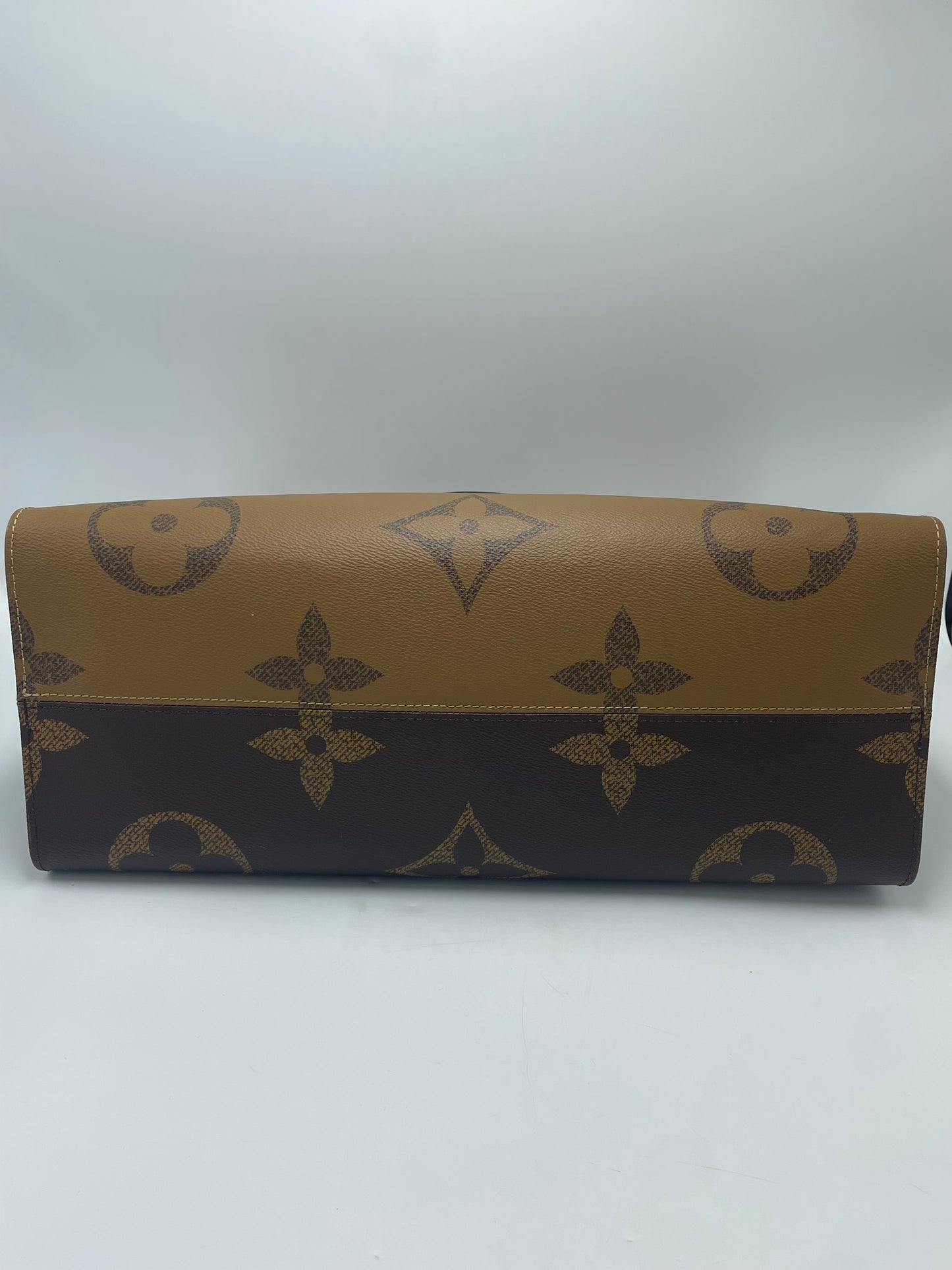 Louis Vuitton On The Go GM Luxury Handbag