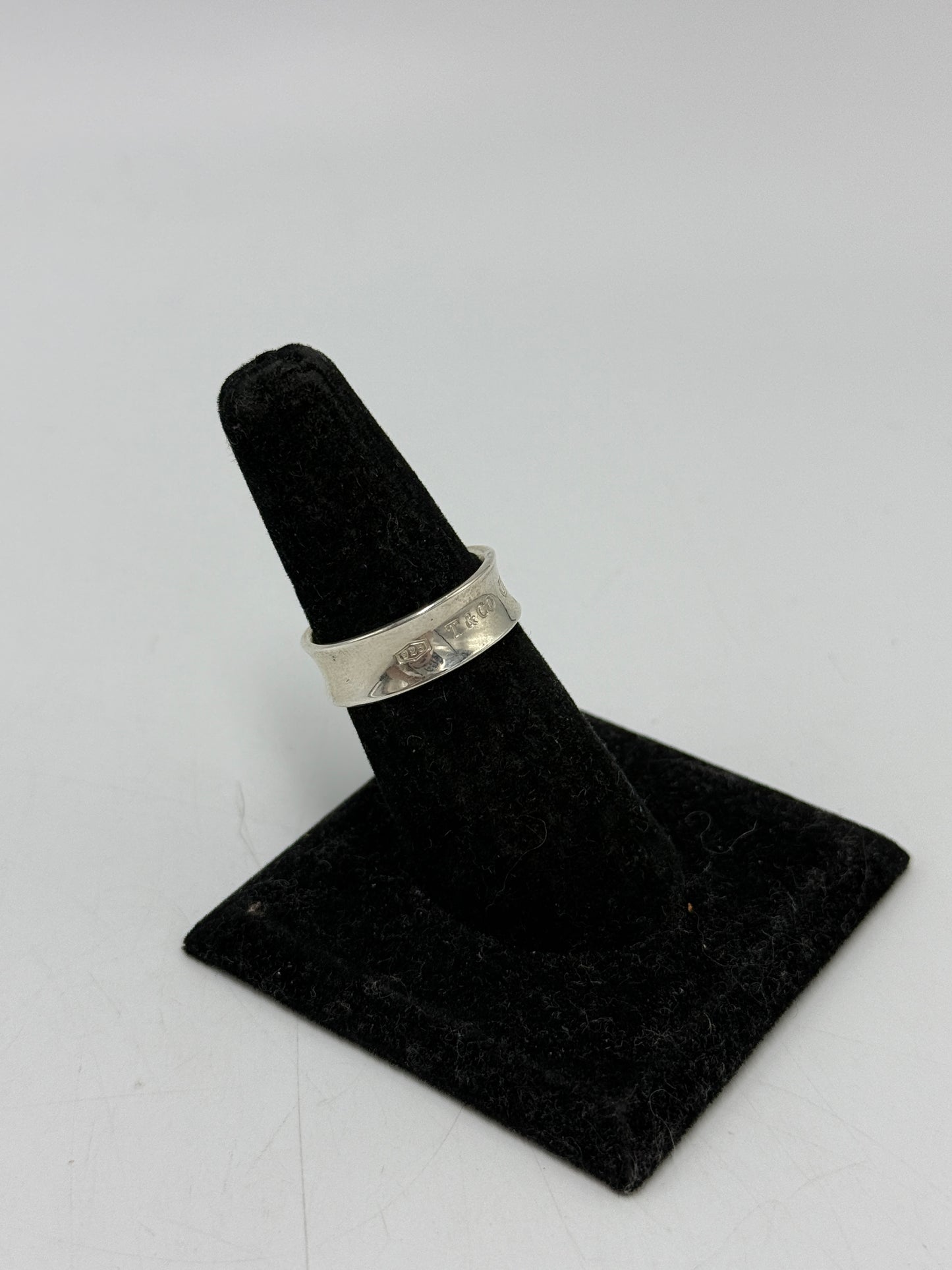 Tiffany & Company 1837 Luxury Ring in 925 Silver, Size: 8