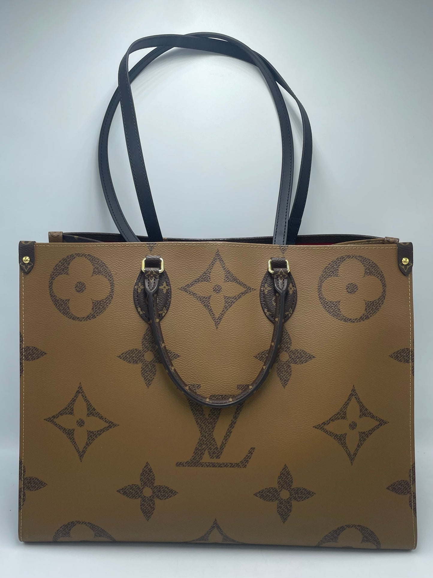Louis Vuitton On The Go GM Luxury Handbag