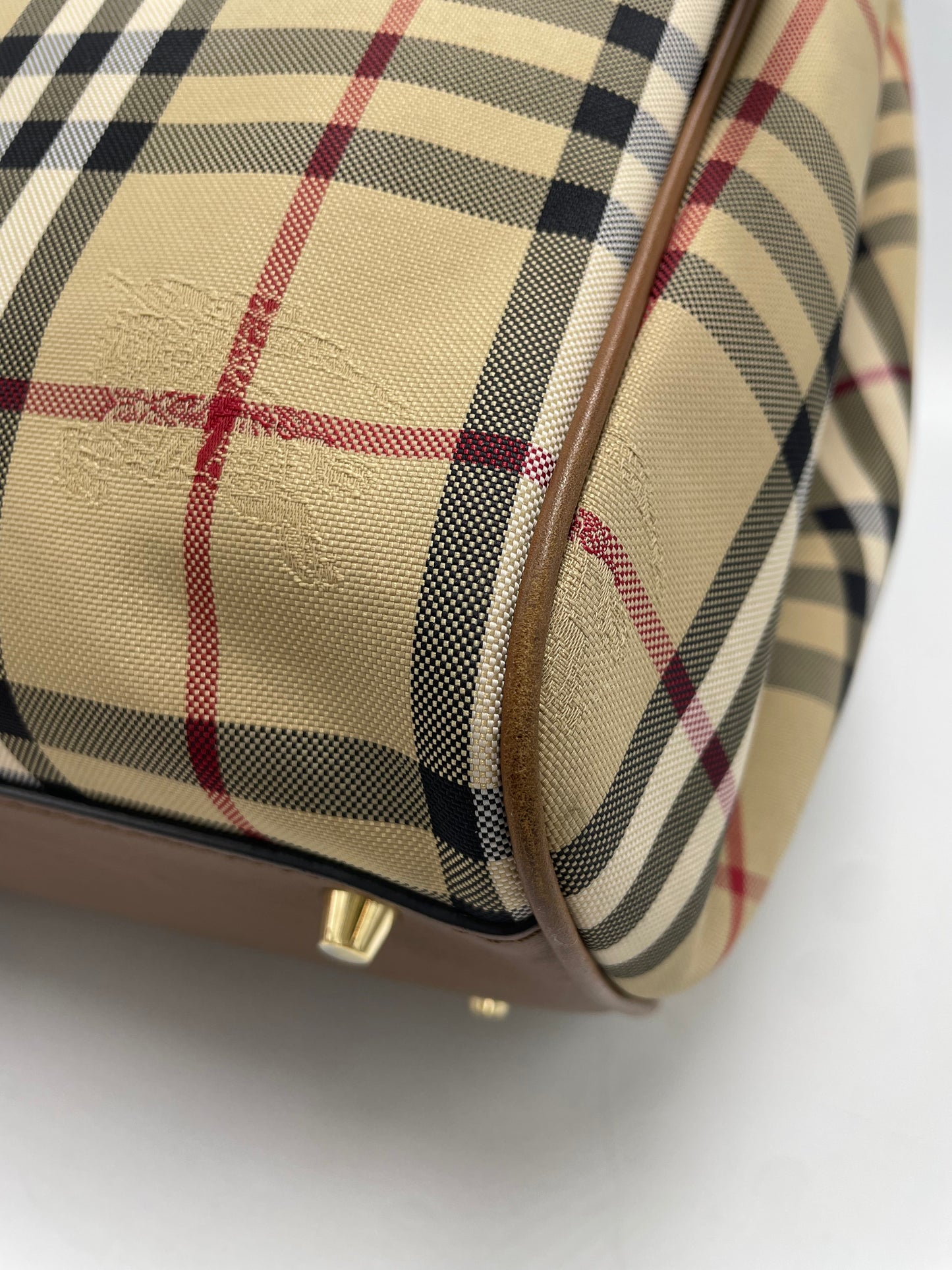 Burberry Horseferry Check Luxury Tote / Handbag
