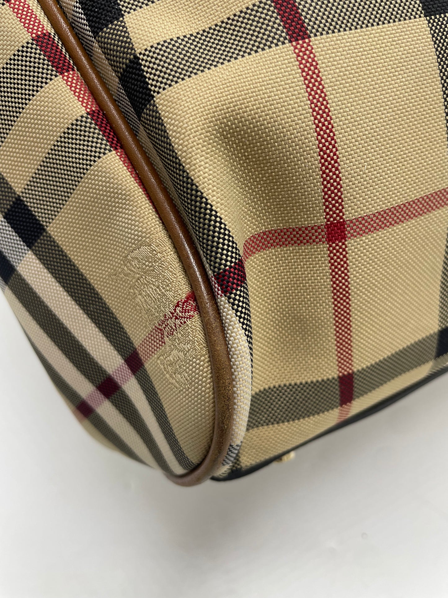 Burberry Horseferry Check Luxury Tote / Handbag