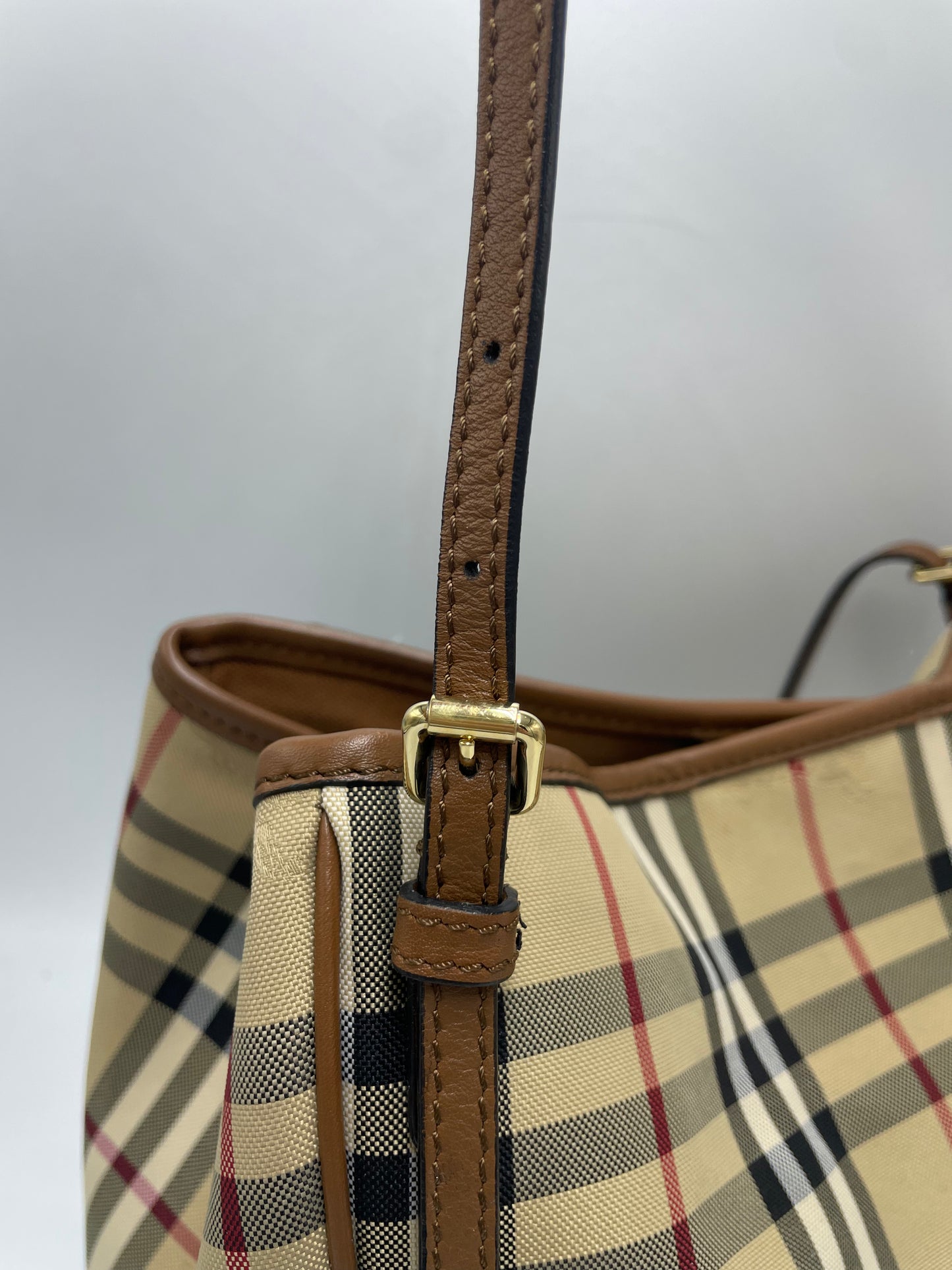 Burberry Horseferry Check Luxury Tote / Handbag