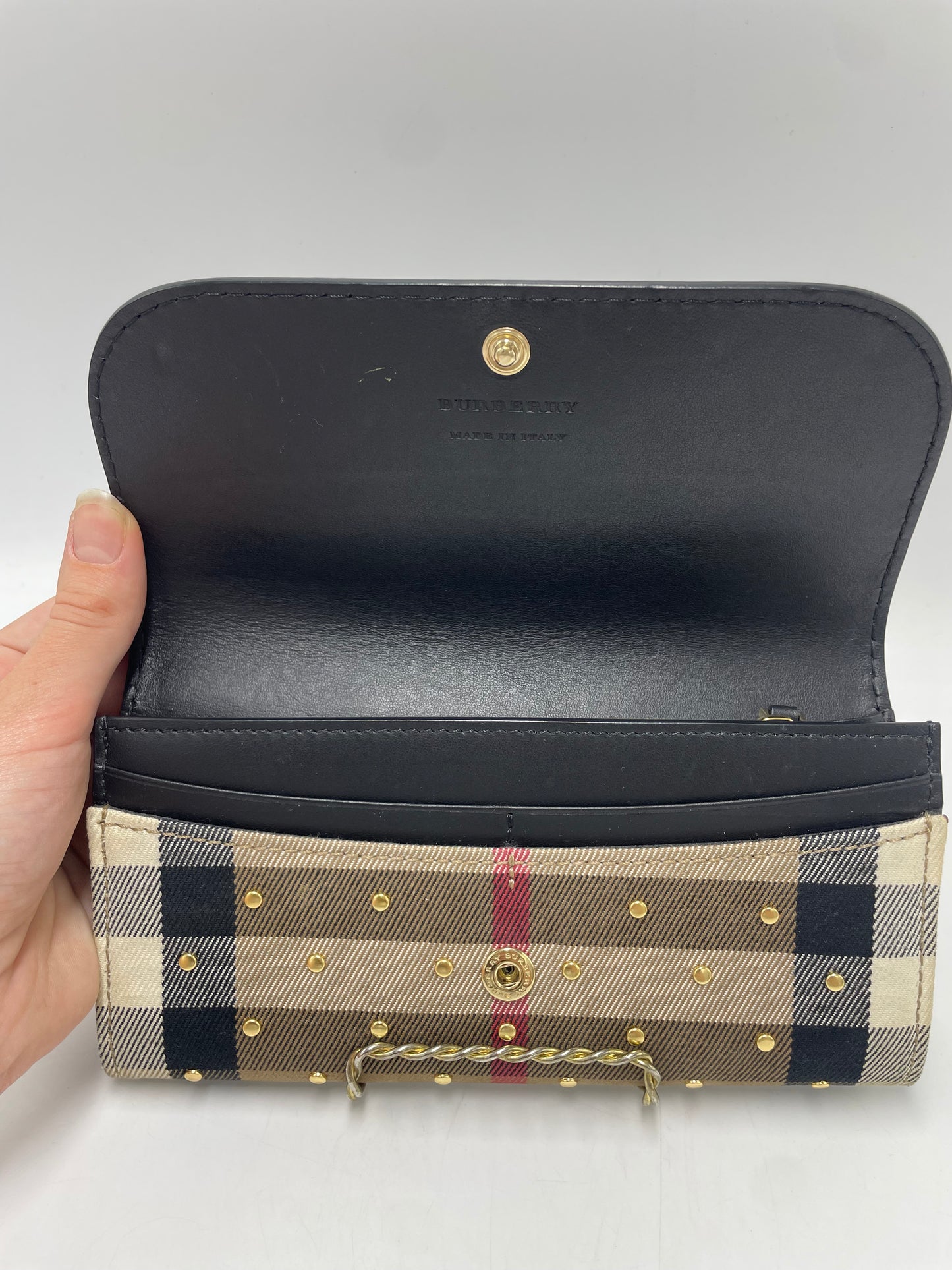 Burberry Derby Round Studs Luxury Wallet