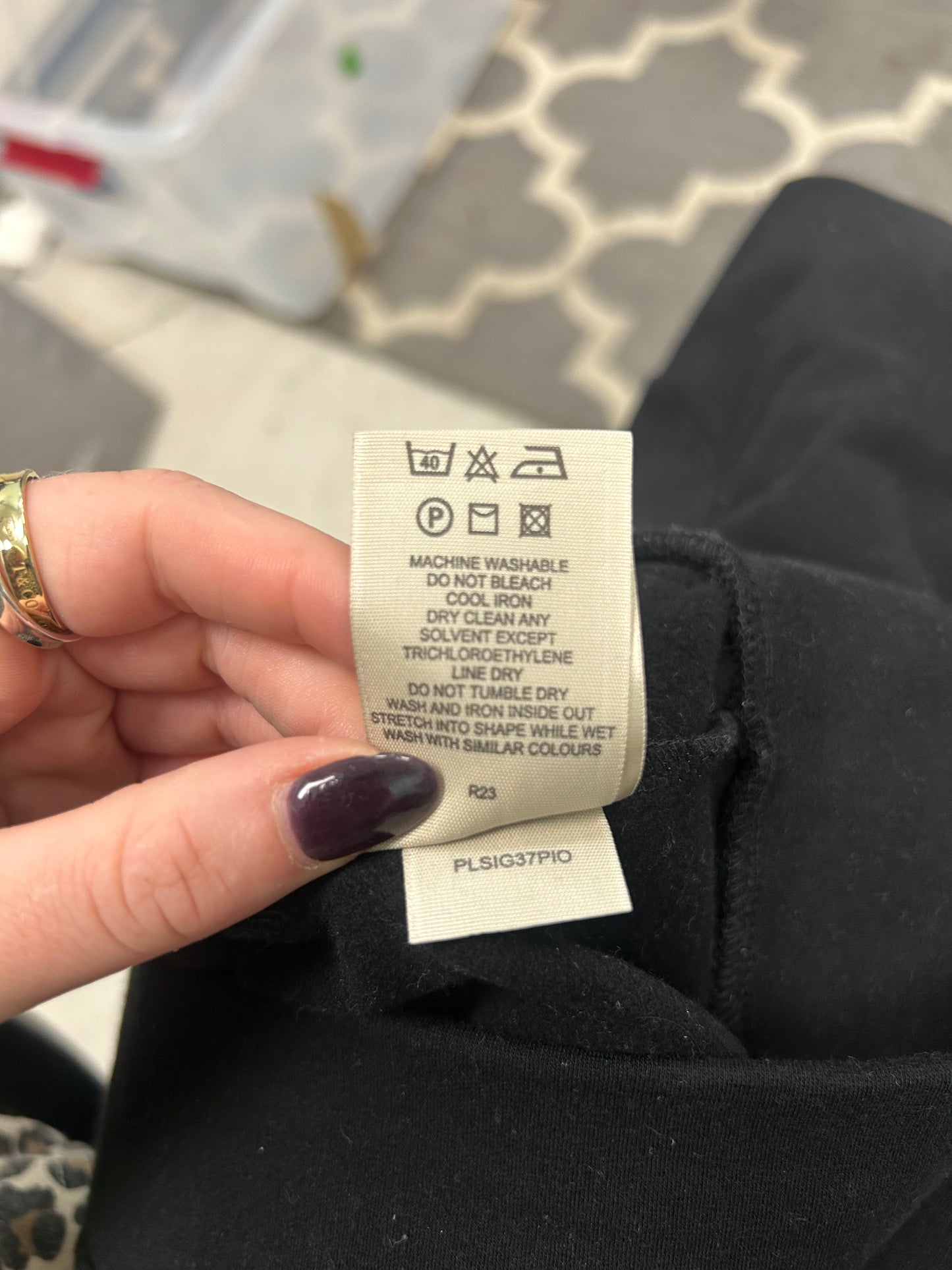 Burberry Jacket / Sweatshirt Luxury Designer In Black, Size: M