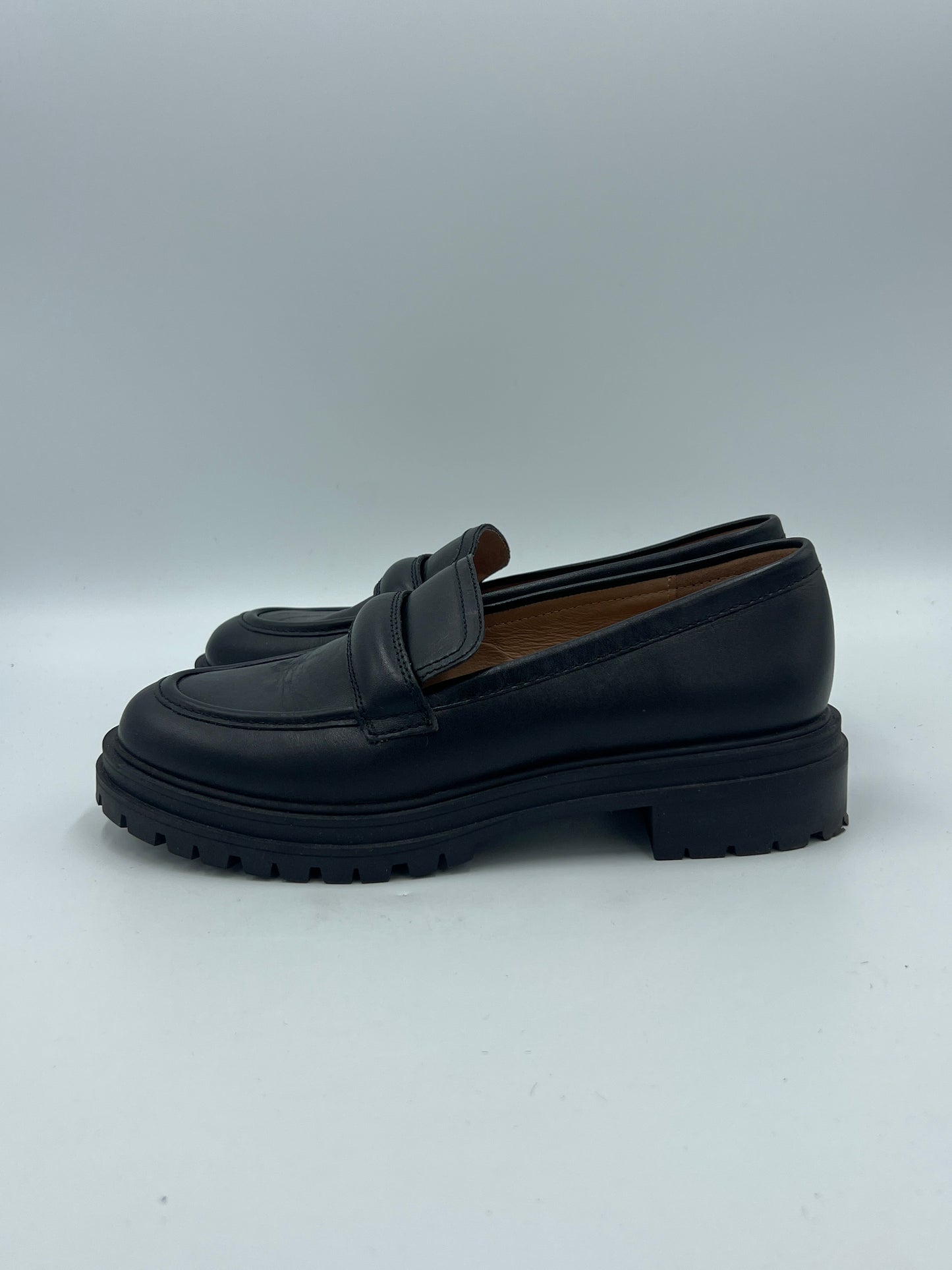 Shoes Designer By Madewell Size: 6.5