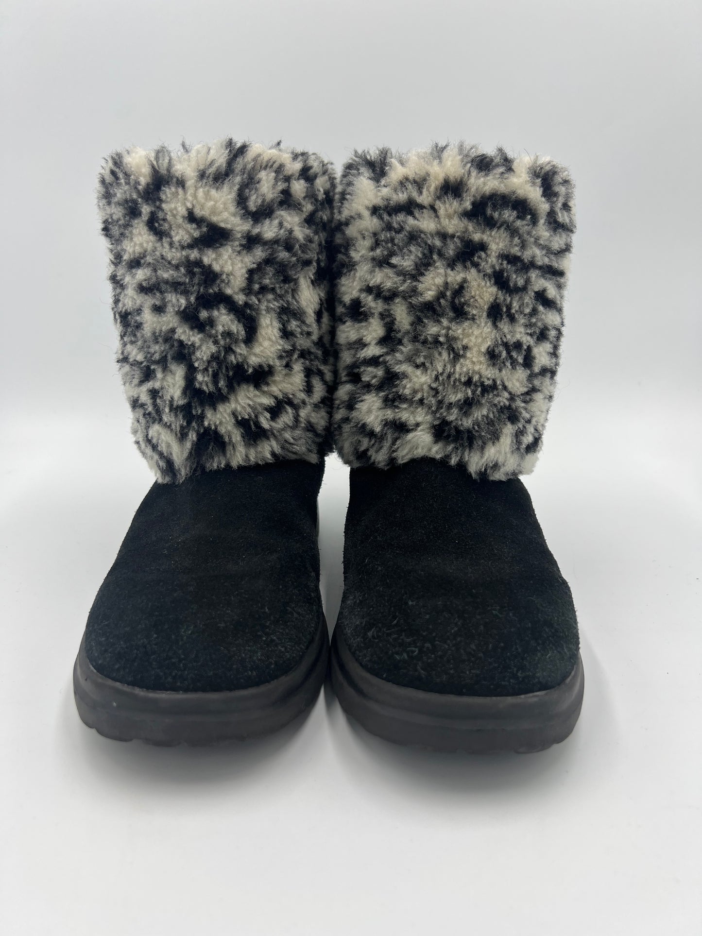 Boots Designer By Ugg Size: 7