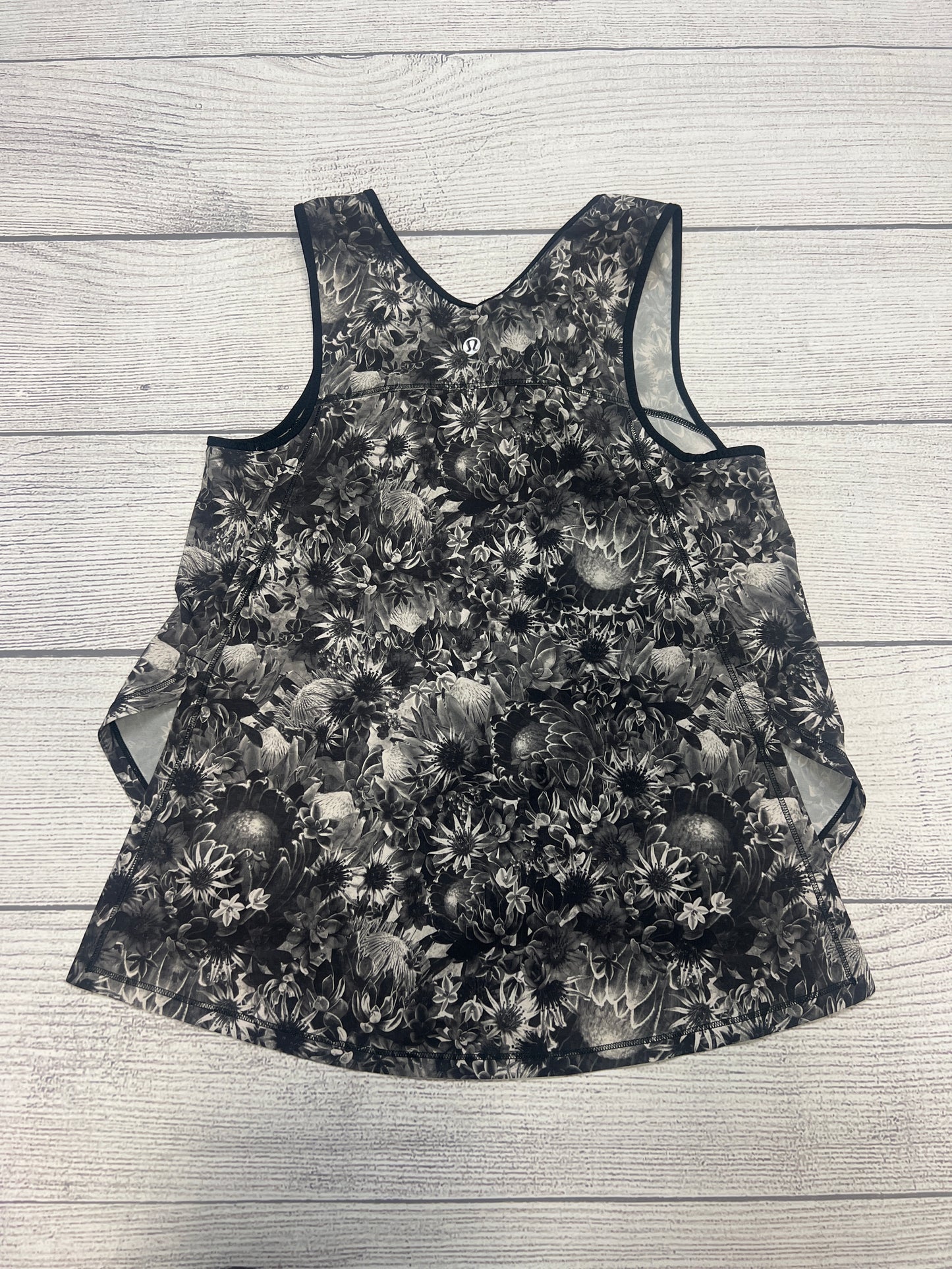 Athletic Tank Top By Lululemon Size: S