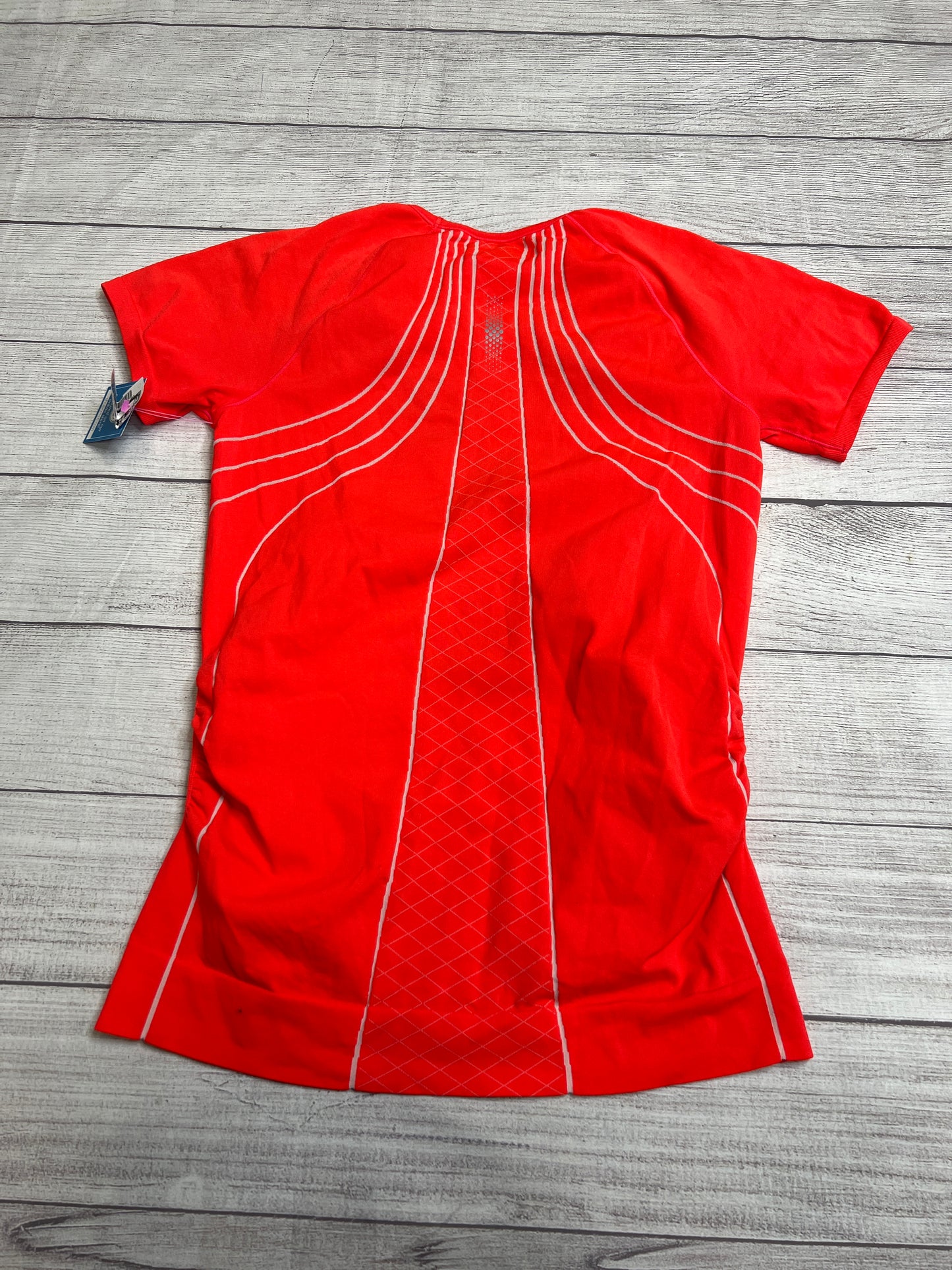 Athletic Top Short Sleeve By Athleta Size: M