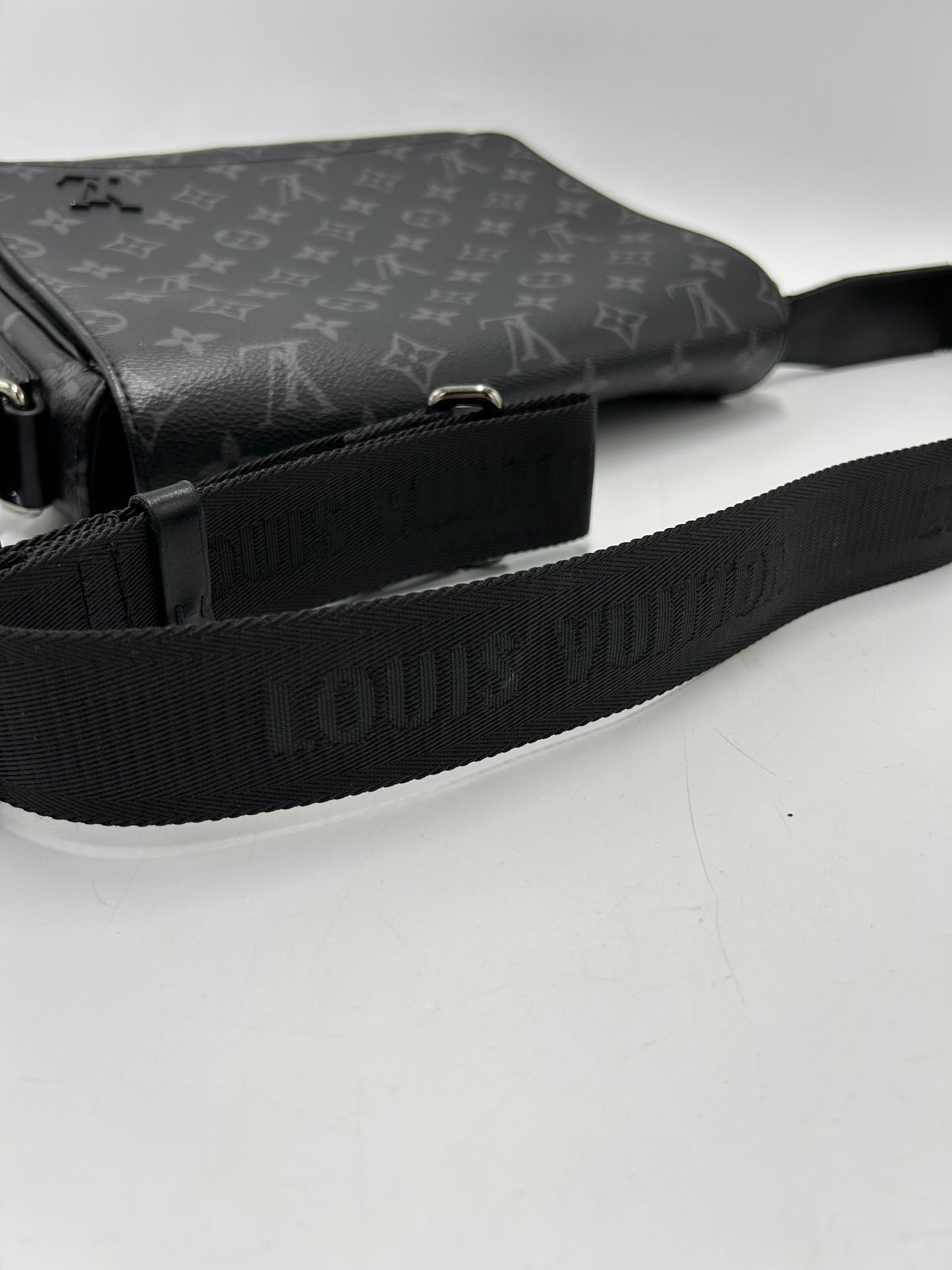 Louis Vuitton District PM Luxury Messenger Handbag