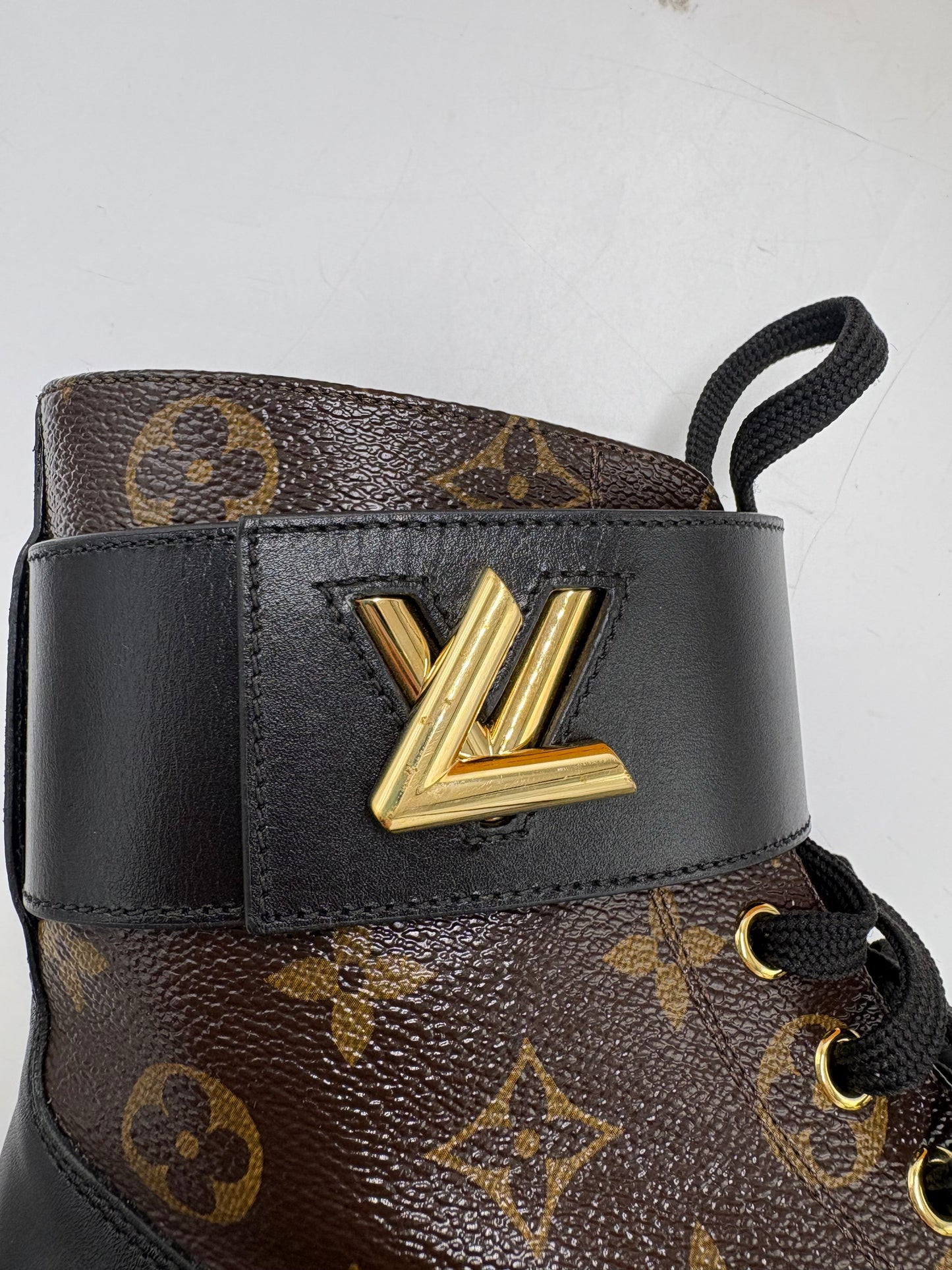 Louis Vuitton Wonderland Ranger Luxury Designer Boots, Size: 8