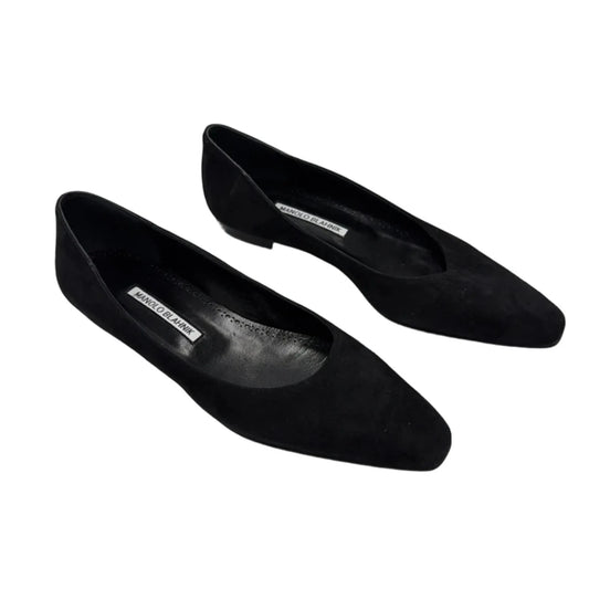 Manolo Blahnik Luxury Designer Shoes in Black, Size 9