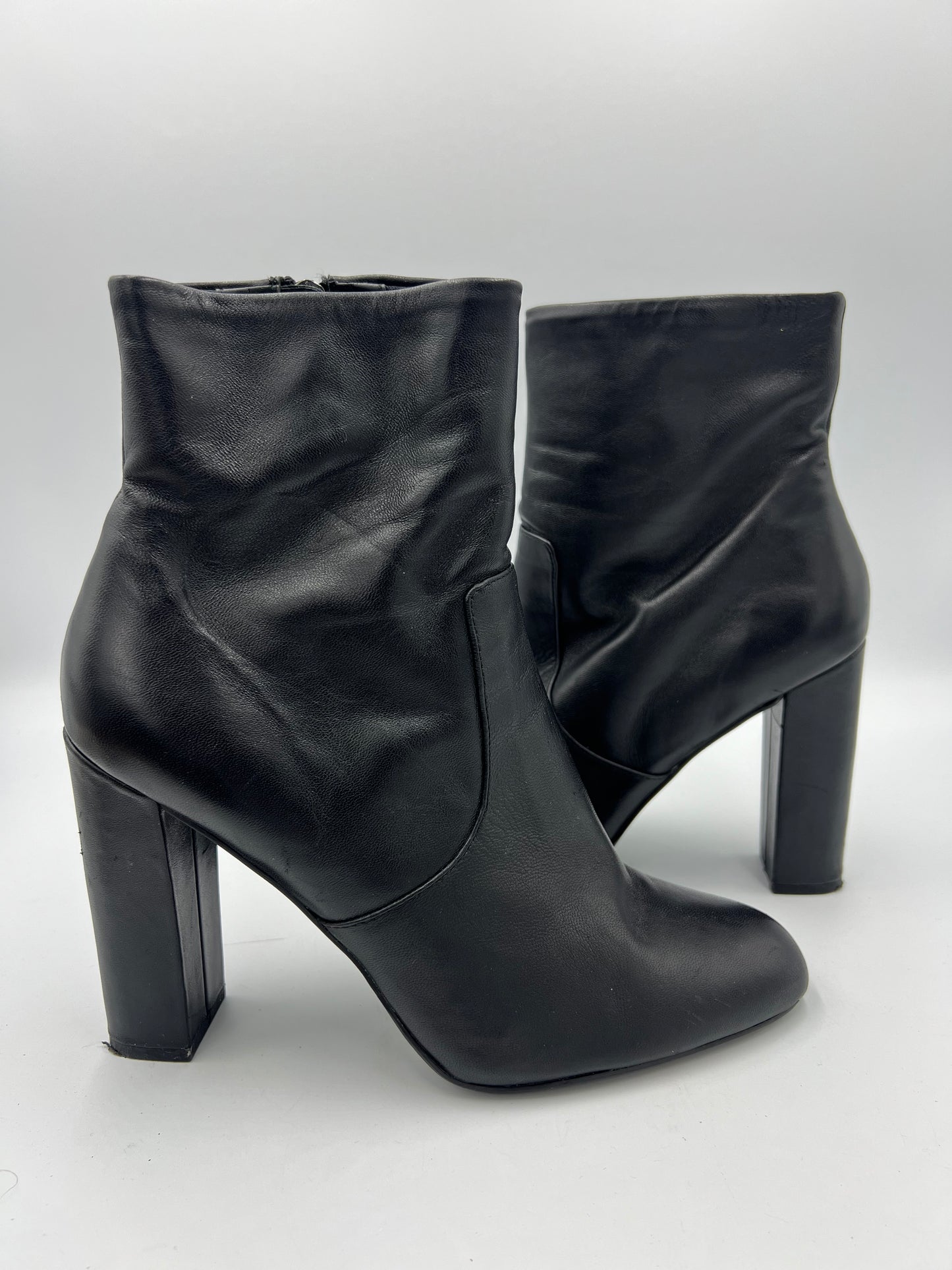 Boots By Steve Madden In Black, Size: 10