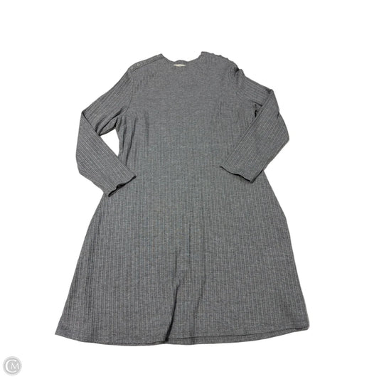 Charlie Paige Short Casual Dress in Grey, Size XL