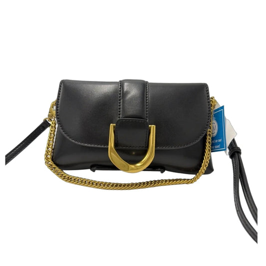 Crossbody By Charles & Keith