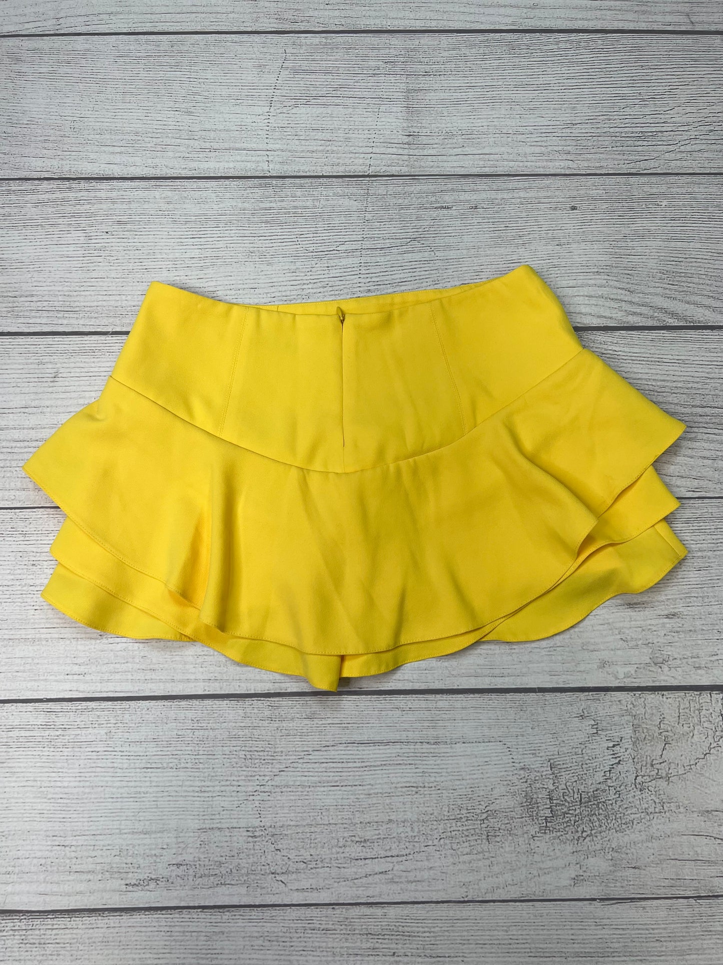 Yellow Skirt Mini & Short Zara, Size L