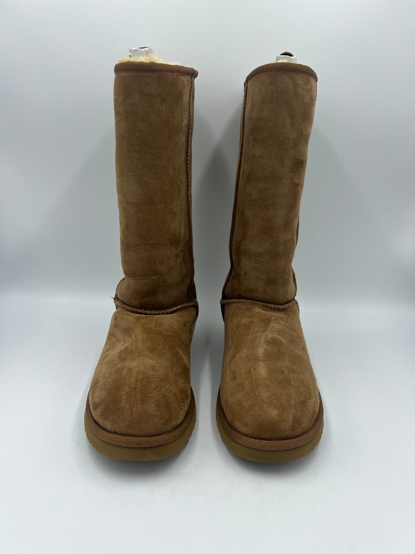 Boots Designer By Ugg  Size: 9