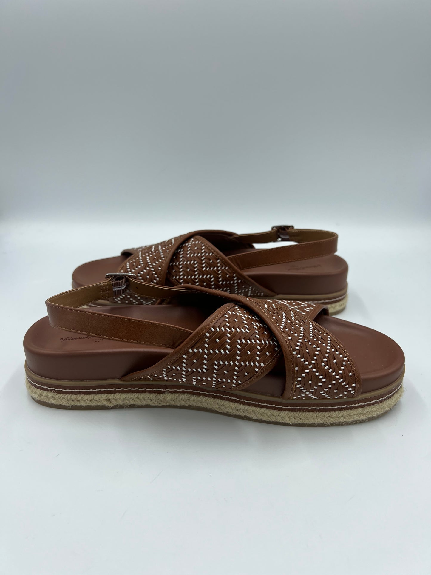 Brown Sandals Flats Universal Thread, Size 11