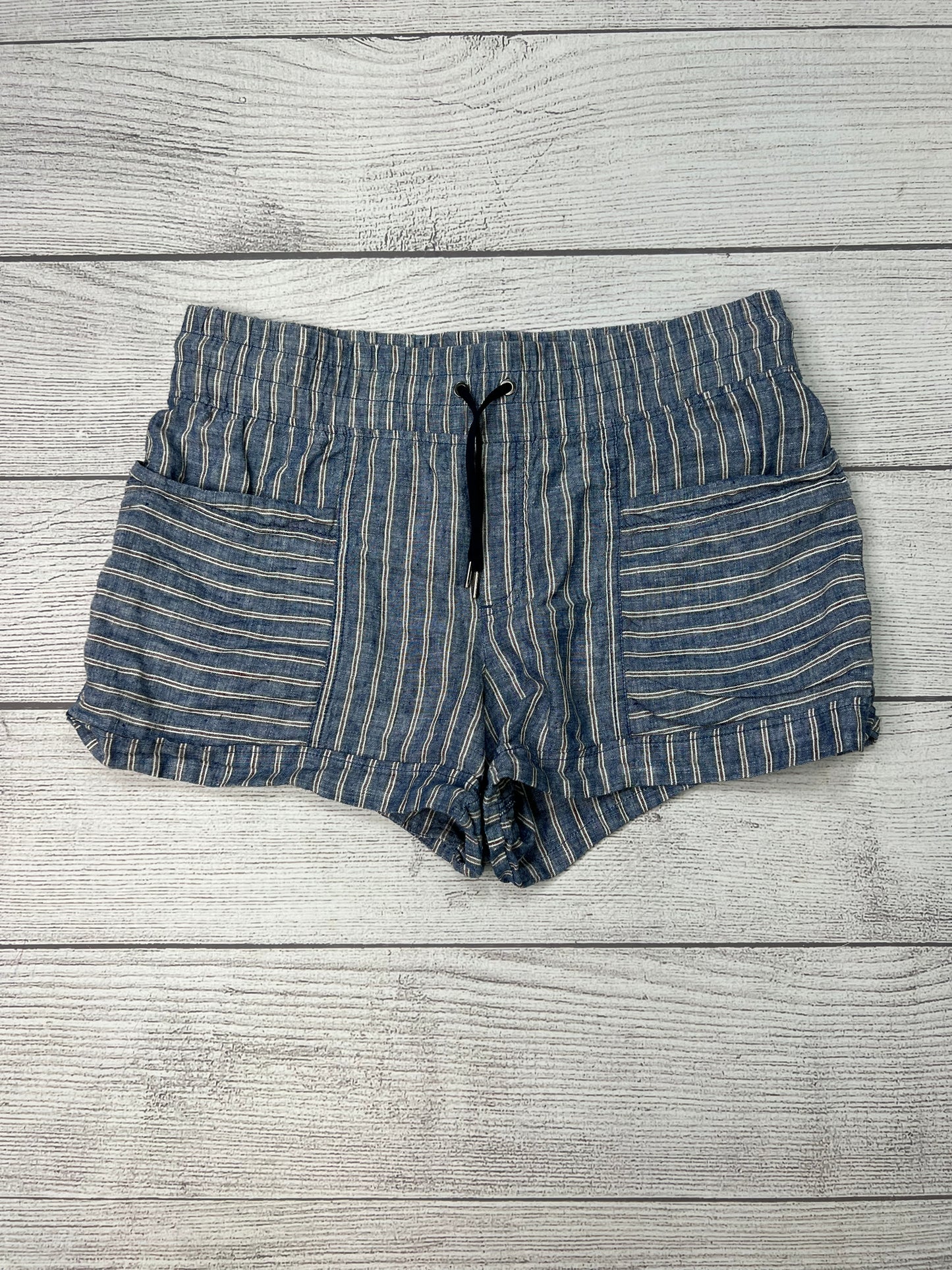 Blue Shorts Athleta, Size L