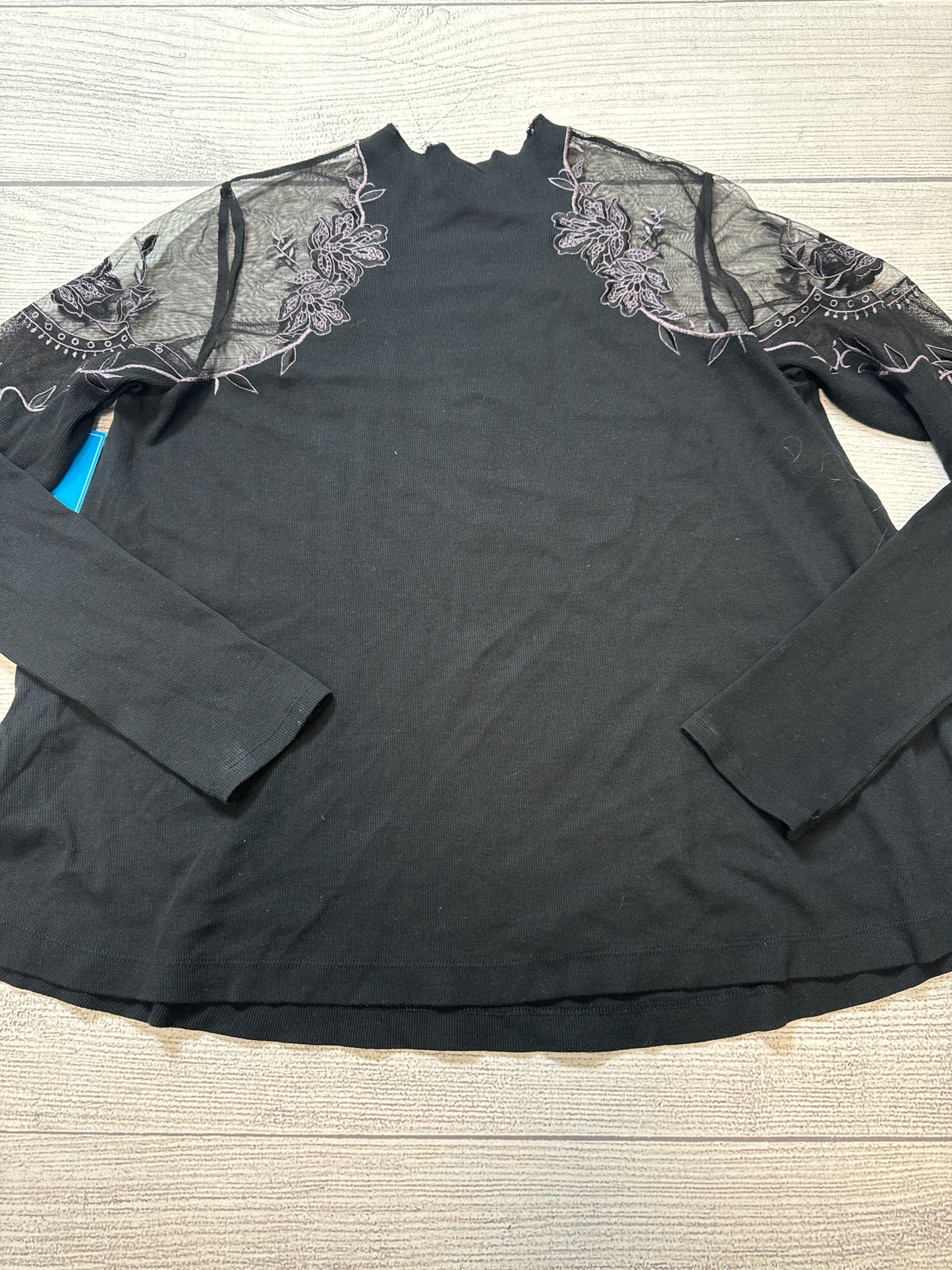 Top Long Sleeve By Free People In Black, Size: M