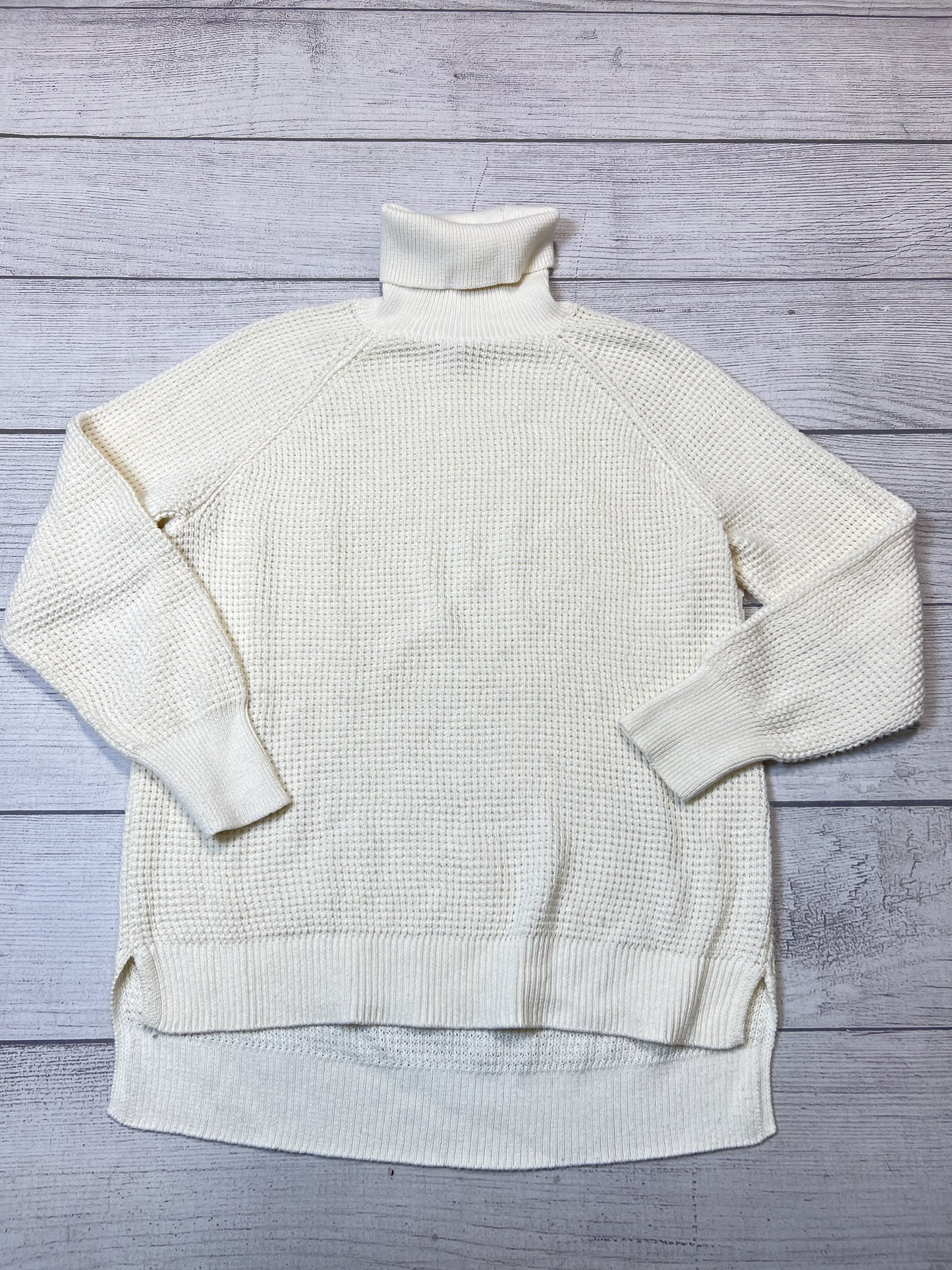 Sweater Designer By Michael Kors  Size: M