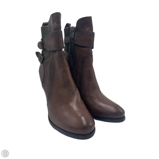 Boots Designer By Frye In Brown, Size: 11