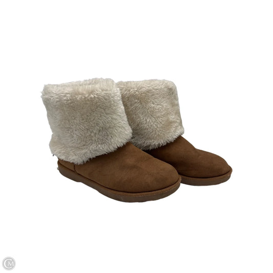 Boots Faux Furr By Makalu In Brown, Size: 7.5