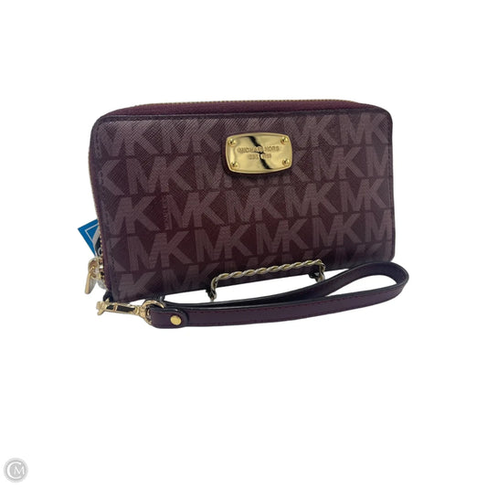 Wristlet / Wallet Designer By Michael Kors