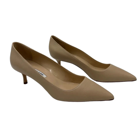 Like New! Manolo Blahnik 70MM Lambskin Kitten Luxury Heels, Size: 8.5