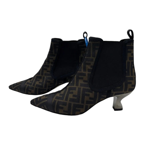 Fendi Zucca Logo Chelsea Boots Shoes Luxury, Size: 9.5 (39.5)