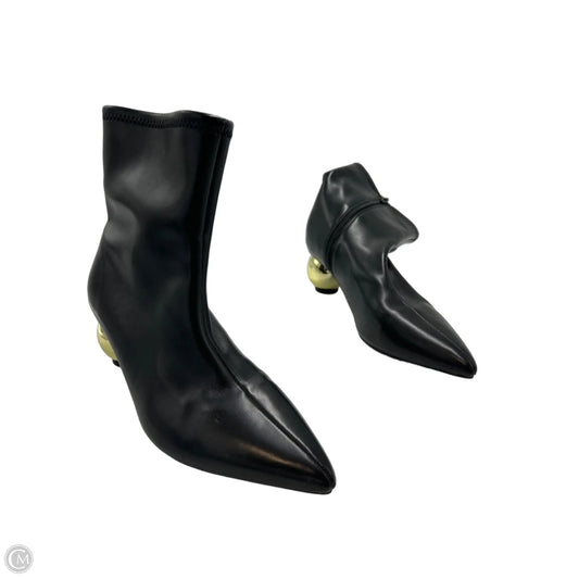 Like New! A New Day Heeled Ankle Boots in Black & Gold, Size 9
