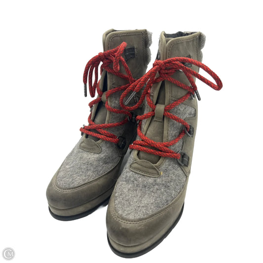 Boots Ankle Heels By Sorel In Grey, Size: 10