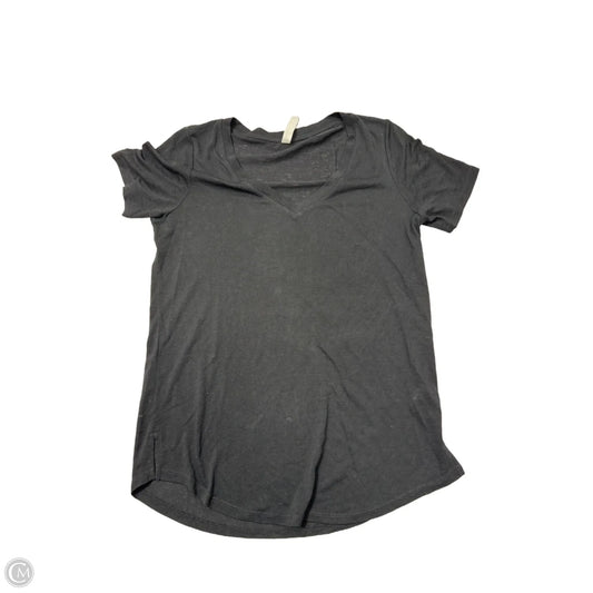 Top Short Sleeve Basic By Athleta In Black, Size: M
