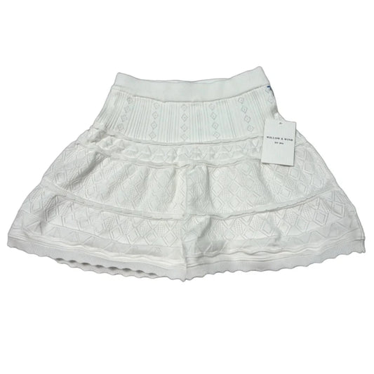 New! Skirt Mini & Short By Willow & Wind In White, Size: M