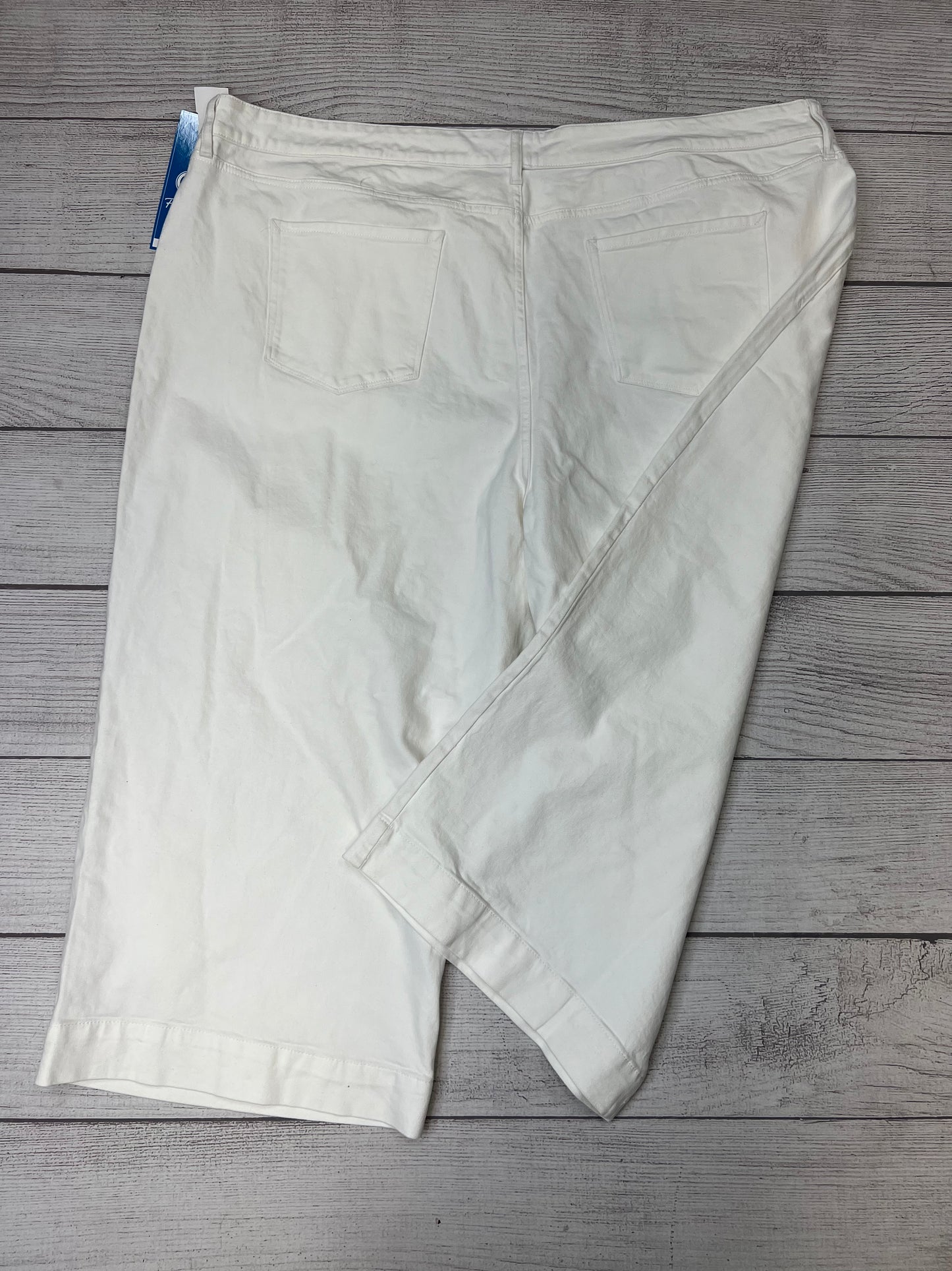 White Jeans Wide Leg Ana, Size 28