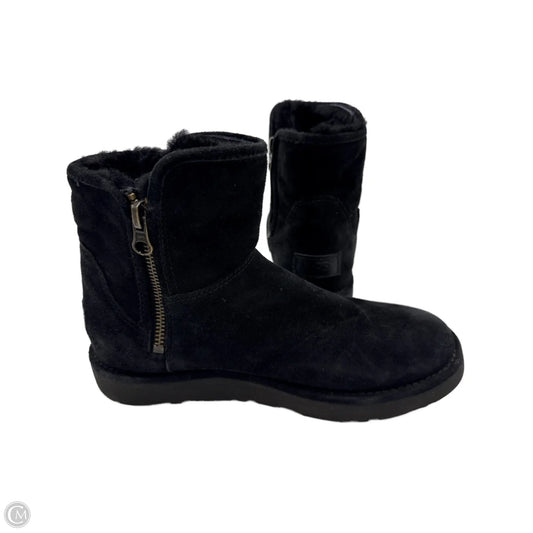 Boots Designer By UGG In Black, Size: 6