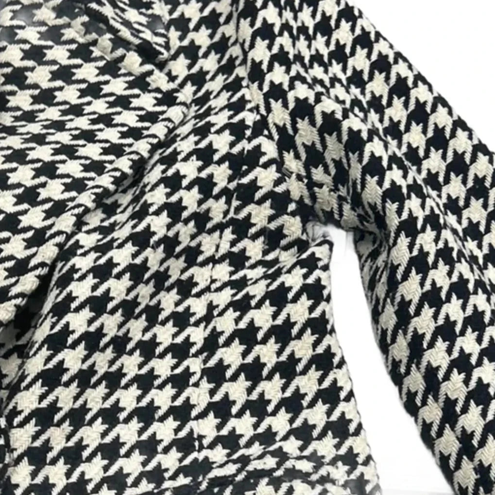 Coat By Ann Taylor In Black & White, Size: Xs