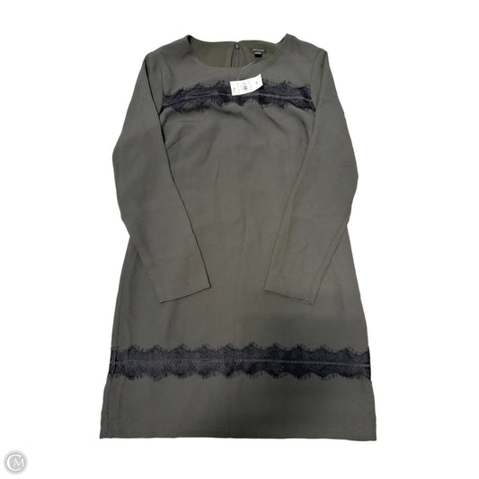 New! Dress Casual Short By Ann Taylor In Grey, Size: L