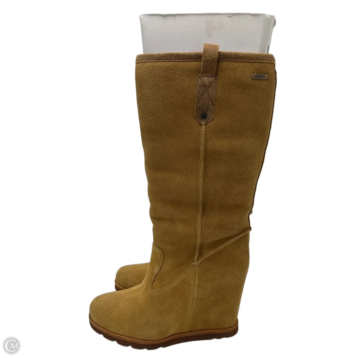 Like New! UGG Knee-High Designer Boots in Tan, Size 7.5
